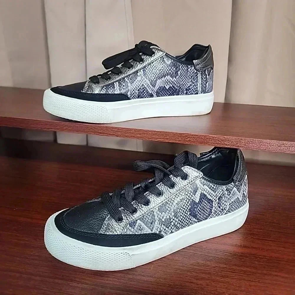 Dkny Women's Reesa Lace Up Sneakers Multi Color Animal Print Size 7.5 - Picture 12 of 13